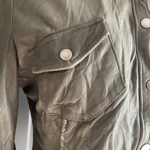 Muubaa Leather Ranch Shirt in Anthracite - Picture 5 of 14